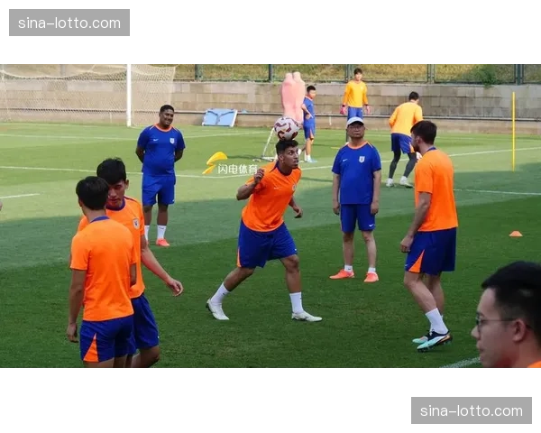 武汉三镇前场逼抢强度下降 控球压迫战术效果减弱